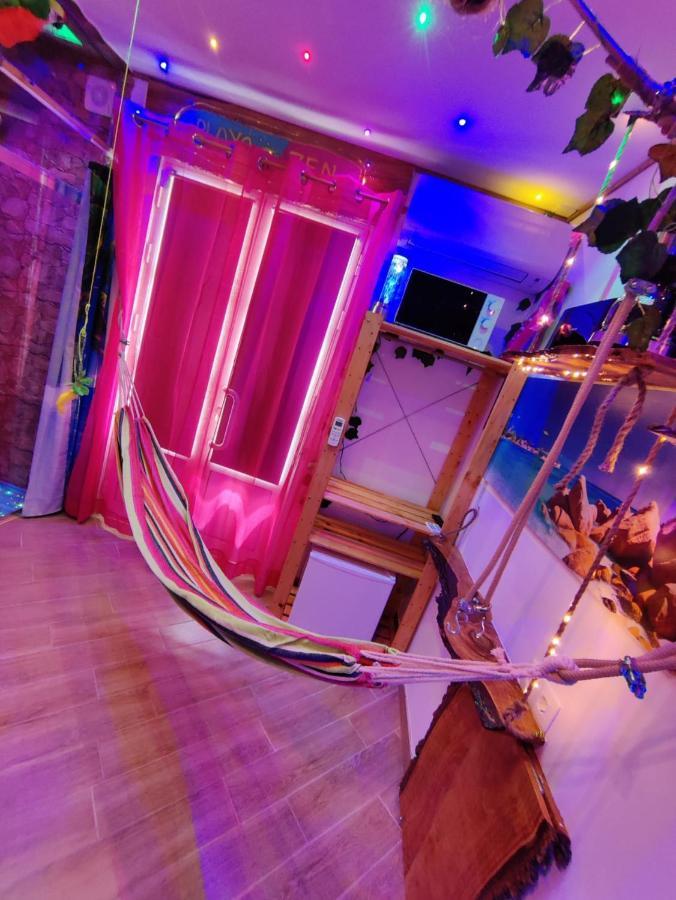 Wonder Room Paraiso Magico Habitacion Nerja Eksteriør billede
